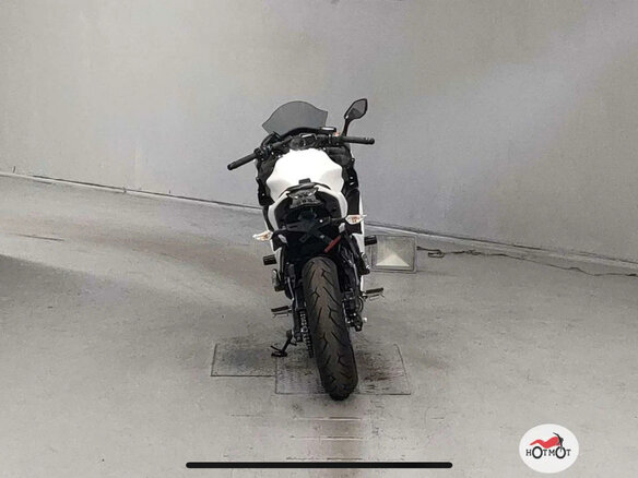 2017 Kawasaki ER-6F (Ninja 650R), белый, 700000 рублей - вид 12
