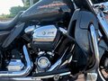 2019 Harley-Davidson Electra Glide, серый, 1390000 рублей - вид 2