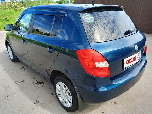 2012 Skoda Fabia II Рестайлинг, синий, 480000 рублей - вид 13