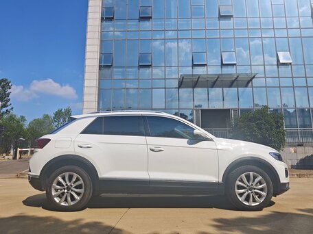 2023 Volkswagen T-Roc I (China Market), белый, 1892000 рублей, вид 4