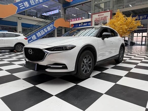 2021 Mazda CX-4 I Рестайлинг, белый, 1620000 рублей