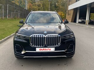 2021 BMW X7 40i I (G07), чёрный, 7350000 рублей, вид 3