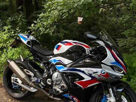 2021 BMW M 1000 RR, белый, 2250000 рублей, вид 3
