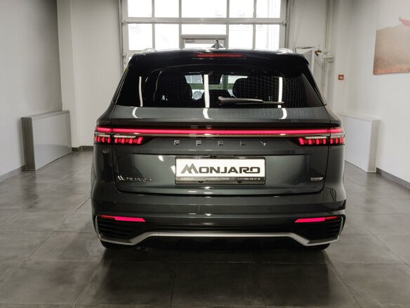 2026 Geely Monjaro I Рестайлинг, серый, 4954990 рублей - вид 5
