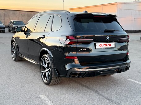 2024 BMW X5 Long 30Li IV (G05/G18) Рестайлинг, чёрный, 8300000 рублей, вид 3