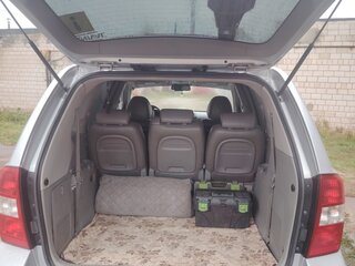 2008 Kia Carnival II, серебристый, 1380000 рублей, вид 2