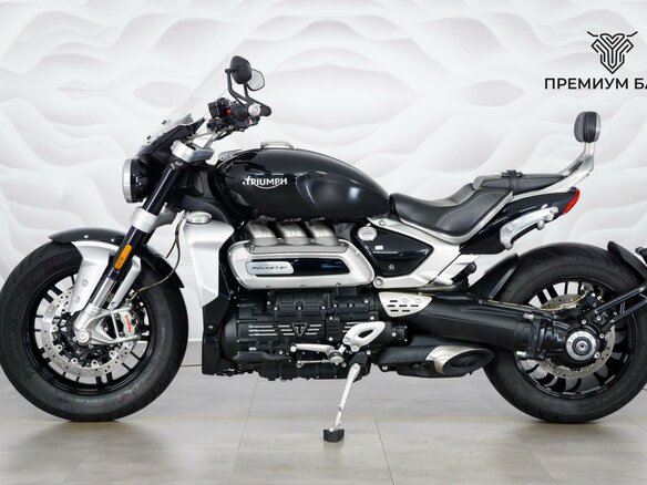 2021 Triumph Rocket 3, чёрный, 2199000 рублей - вид 1