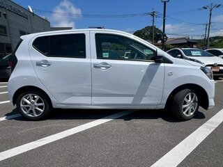 2022 Daihatsu Mira e:S II, белый, 575000 рублей, вид 4