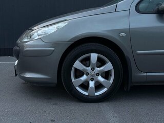 2007 Peugeot 307 I Рестайлинг, серый, 645000 рублей, вид 5