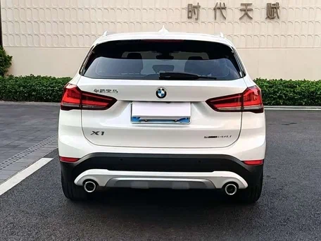 2022 BMW X1 Long 20Li sDrive II (F48) Рестайлинг, белый, 1950000 рублей, вид 4
