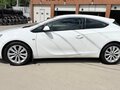 2012 Opel Astra GTC J Рестайлинг, белый, 640000 рублей - вид 4
