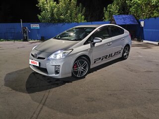 2009 Toyota Prius III (XW30), серый, 1150000 рублей, вид 2