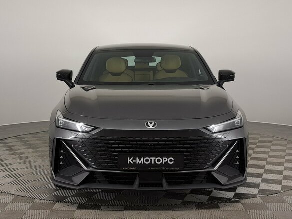 2022 Changan UNI-V I, серый, 1790000 рублей - вид 2