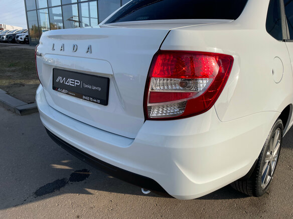 2023 Lada (ВАЗ) Granta I Рестайлинг, белый, 770000 рублей - вид 28