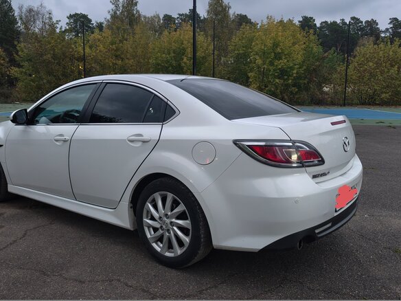 2011 Mazda 6 II (GH) Рестайлинг, белый, 950000 рублей - вид 9