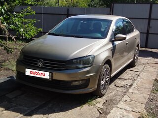 2016 Volkswagen Polo V Рестайлинг, бежевый, 1250000 рублей, вид 1