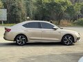 2023 Skoda Octavia IV (A8), бежевый - вид 3