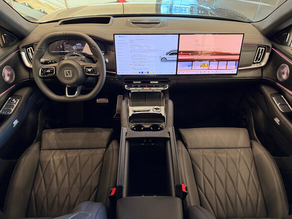 2026 Zeekr 8X 70 kWh, чёрный, 11750000 рублей - вид 23
