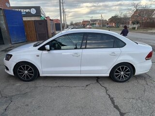 2012 Volkswagen Polo V, белый, 610000 рублей, вид 2