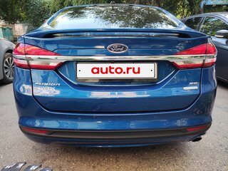 2017 Ford Fusion (North America) II Рестайлинг, синий, 1490000 рублей, вид 3