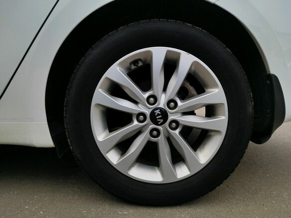 2018 Kia Ceed II Рестайлинг, белый, 1359000 рублей - вид 7
