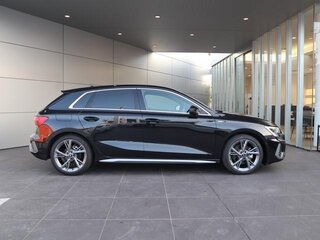 2024 Audi A3 Sportback 30 TFSI IV (8Y), чёрный, 1400000 рублей, вид 5
