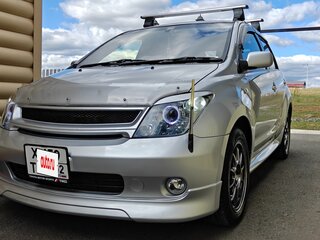 2002 Toyota Ist I, серебристый, 555000 рублей, вид 1