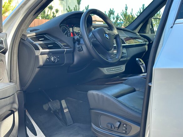 2011 BMW X5 40d II (E70) Рестайлинг, серый - вид 15