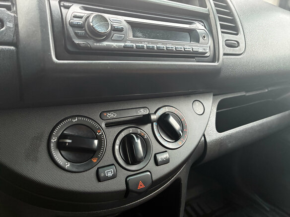 2007 Nissan Note I, коричневый, 550000 рублей - вид 15