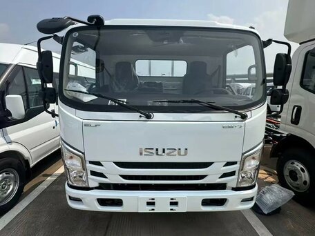 2026 Isuzu Elf (N-series), белый, 5500000 рублей, вид 2
