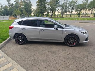2022 Subaru Impreza V Рестайлинг, серый, 1375000 рублей, вид 4
