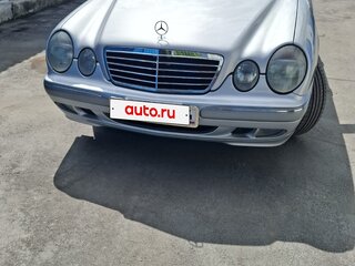 2000 Mercedes-Benz E-Класс 200 II (W210, S210) Рестайлинг, белый, 1350000 рублей, вид 2
