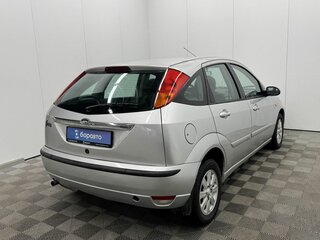 2004 Ford Focus I Рестайлинг, серебристый, 370000 рублей, вид 5