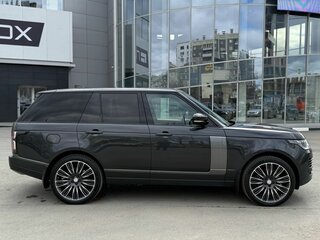2020 Land Rover Range Rover IV Рестайлинг, серый, 9500000 рублей, вид 4
