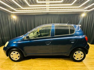 2003 Toyota Vitz I (P10), синий, 499999 рублей, вид 3