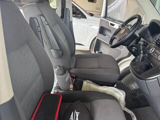 2007 Volkswagen Multivan T5, серебристый, 1910000 рублей, вид 4