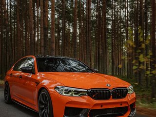 2018 BMW M5 VI (F90), оранжевый, 8000000 рублей, вид 4