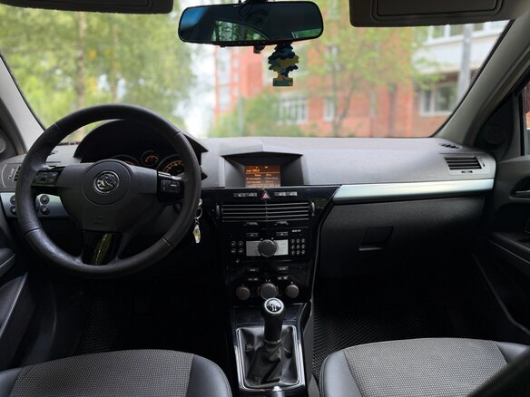 2008 Opel Astra H Рестайлинг, бежевый, 340000 рублей - вид 13