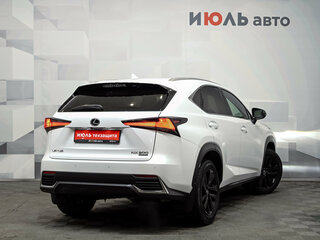 2020 Lexus NX 200 I Рестайлинг, белый, 3645000 рублей, вид 4