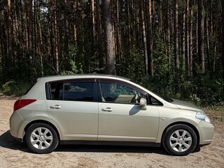 2005 Nissan Tiida I, серый, 430000 рублей, вид 2