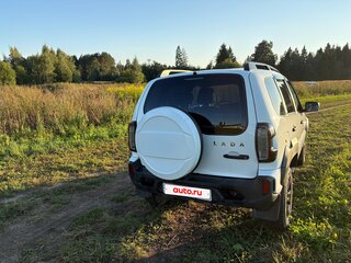 2022 Lada (ВАЗ) Niva Travel I, белый, 850000 рублей, вид 3