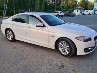 2013 BMW 5 серии 520d VI (F10/F11/F07) Рестайлинг, белый, 2150000 рублей, вид 3