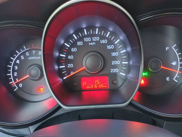 2013 Kia Rio III, белый, 600000 рублей - вид 6