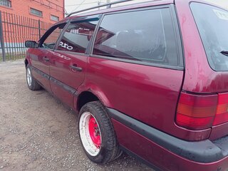 1994 Volkswagen Passat B4, красный, 255000 рублей, вид 1