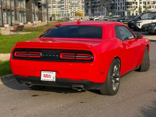 2019 Dodge Challenger III Рестайлинг 2, красный, 3480000 рублей, вид 5