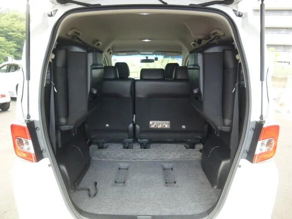 2016 Honda Freed I Рестайлинг 2, белый, 939000 рублей - вид 19