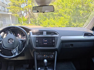 2020 Volkswagen Tiguan II, синий, 2500000 рублей, вид 4
