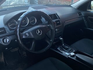 2008 Mercedes-Benz C-Класс 180 Kompressor III (W204), чёрный, 760000 рублей, вид 2