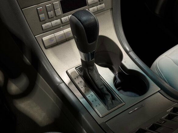 2003 Lincoln Aviator I, чёрный - вид 11