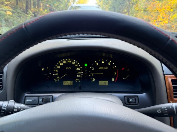 2004 Nissan Maxima V (A33), серебристый, 350000 рублей - вид 13